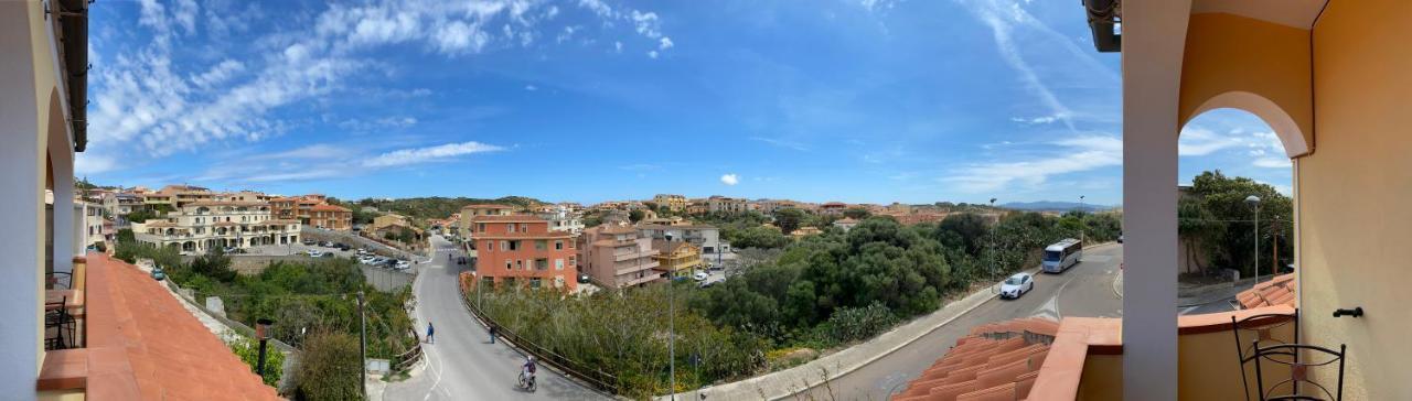 Villa Le Bougainvillea La Maddalena  Exterior foto