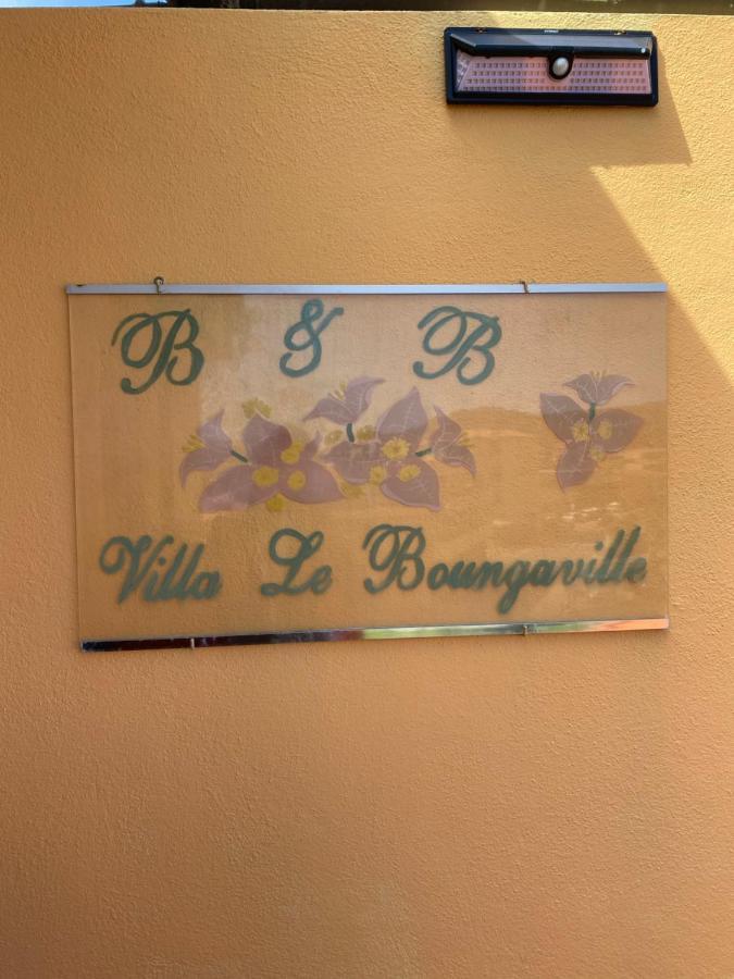 Villa Le Bougainvillea La Maddalena  Exterior foto