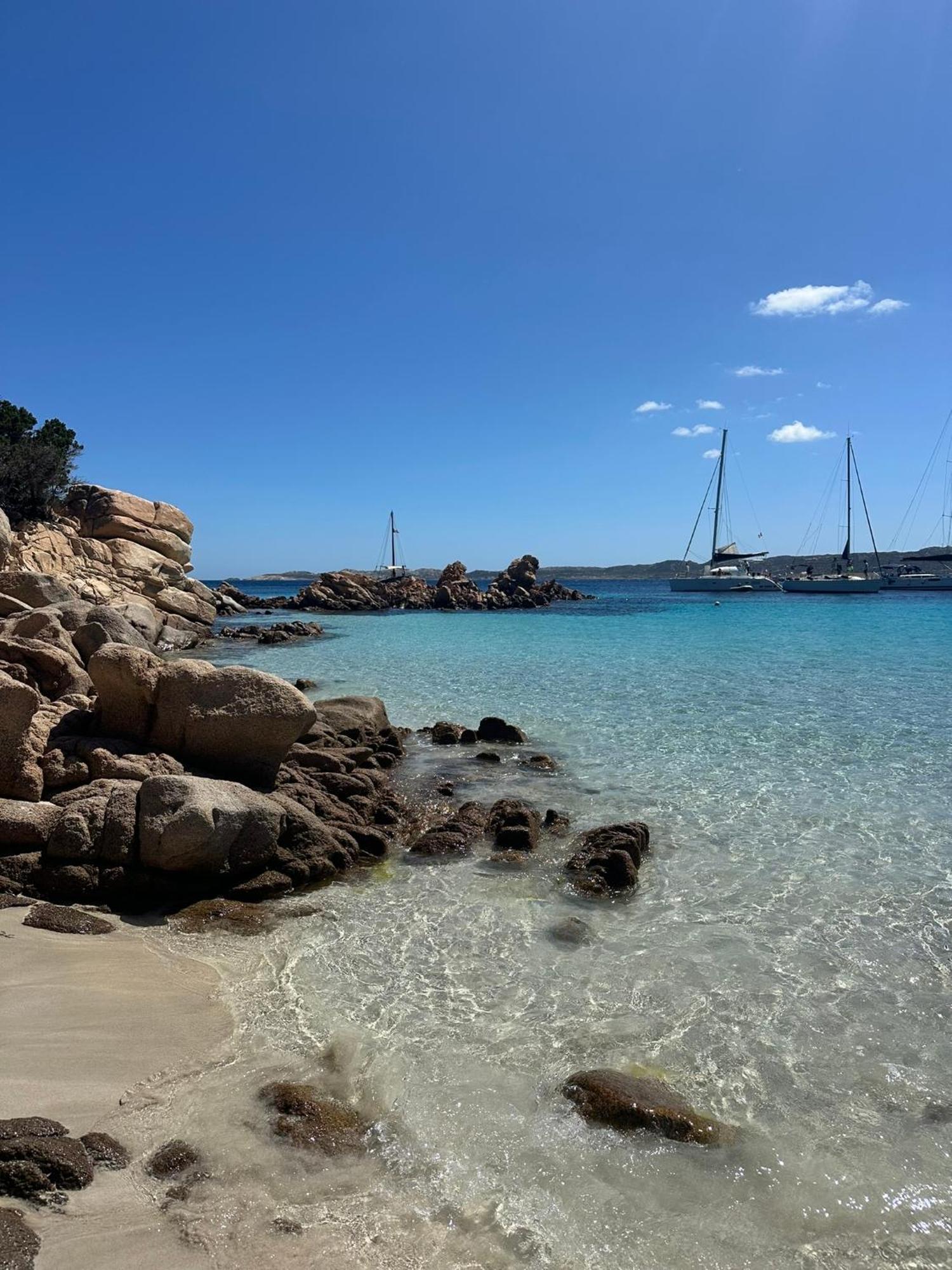 Villa Le Bougainvillea La Maddalena  Exterior foto